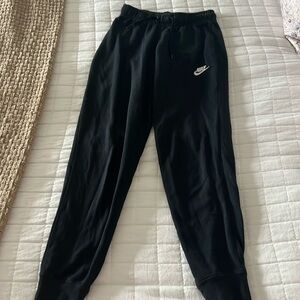 Nike jogger pants. XS. Black